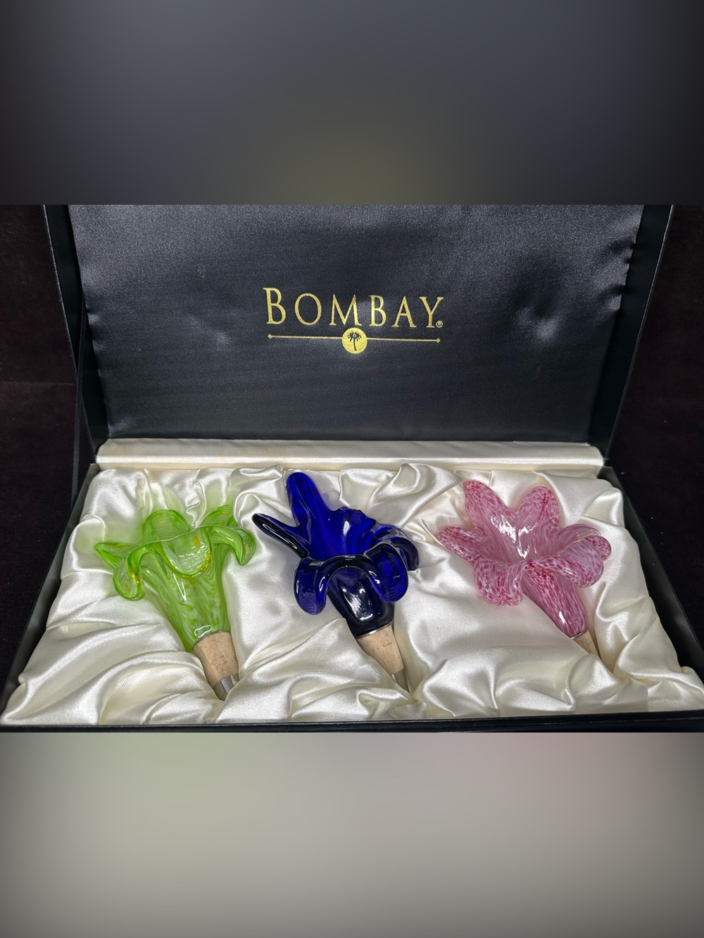 Vintage Bombay Company Hand Blown Glass Lily Wine Bottle Stoppers Set of 3